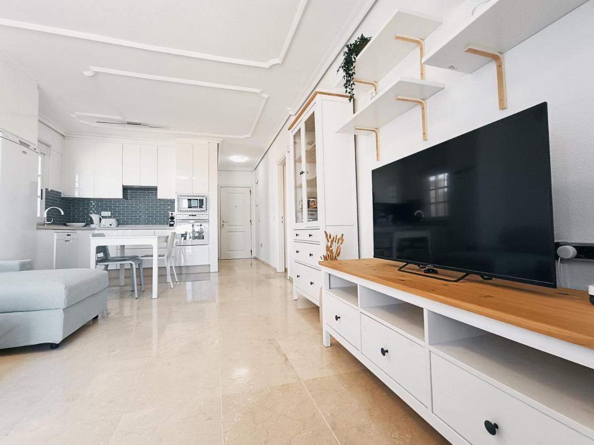 Charming & Sunny Apartment With Ocean View Адехе Екстериор снимка