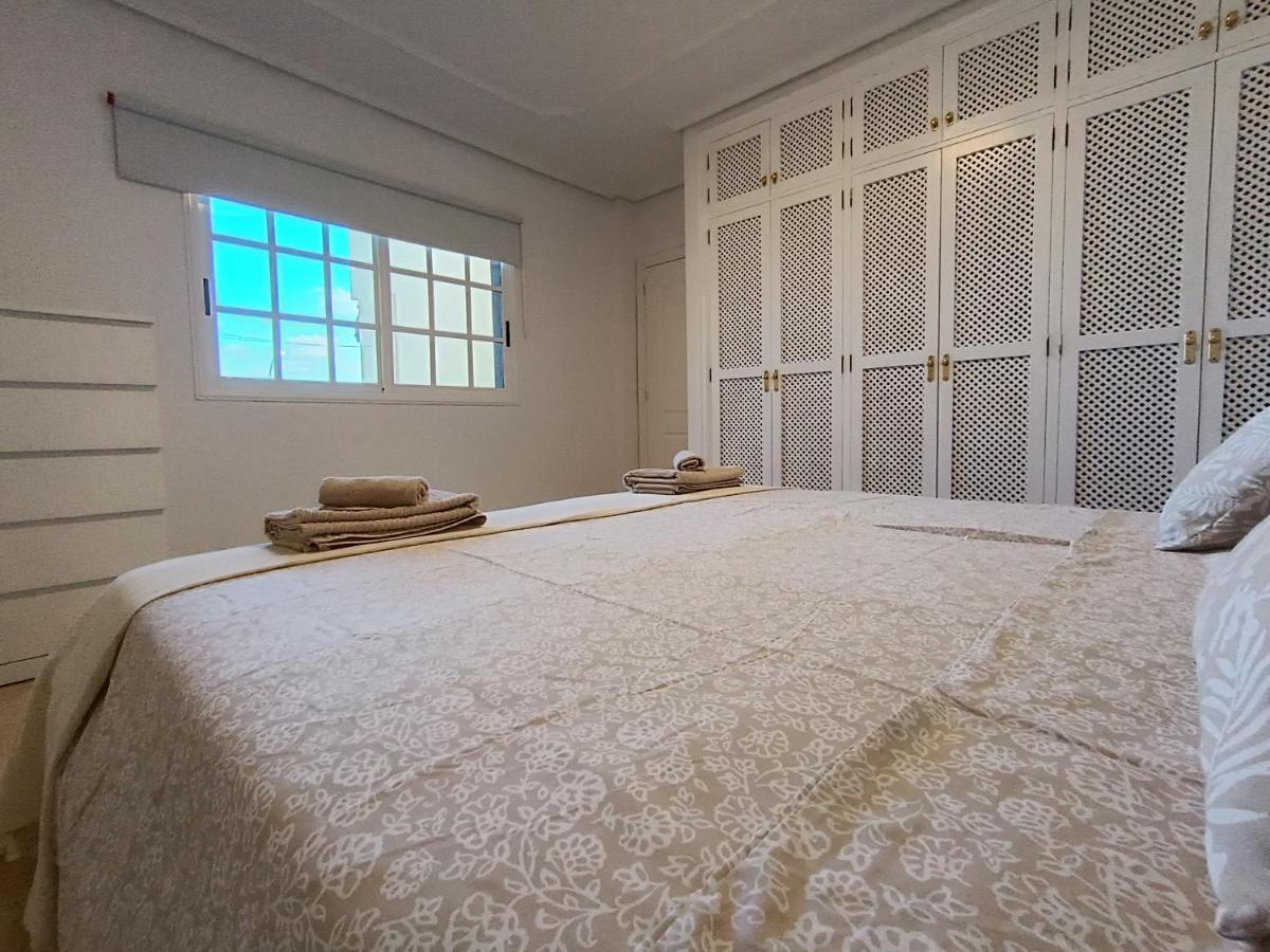 Charming & Sunny Apartment With Ocean View Адехе Екстериор снимка