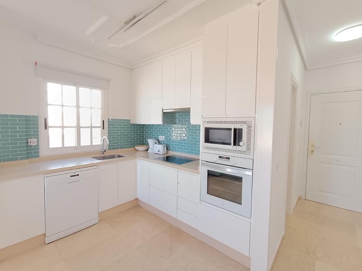 Charming & Sunny Apartment With Ocean View Адехе Екстериор снимка