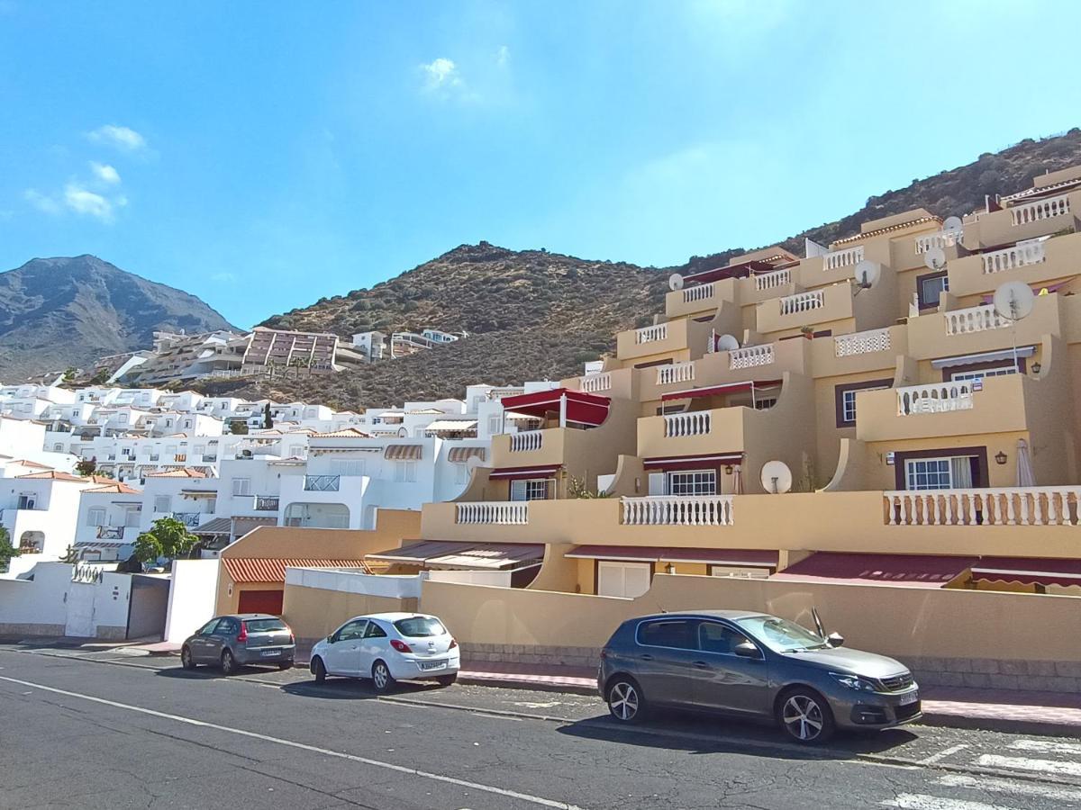 Charming & Sunny Apartment With Ocean View Адехе Екстериор снимка