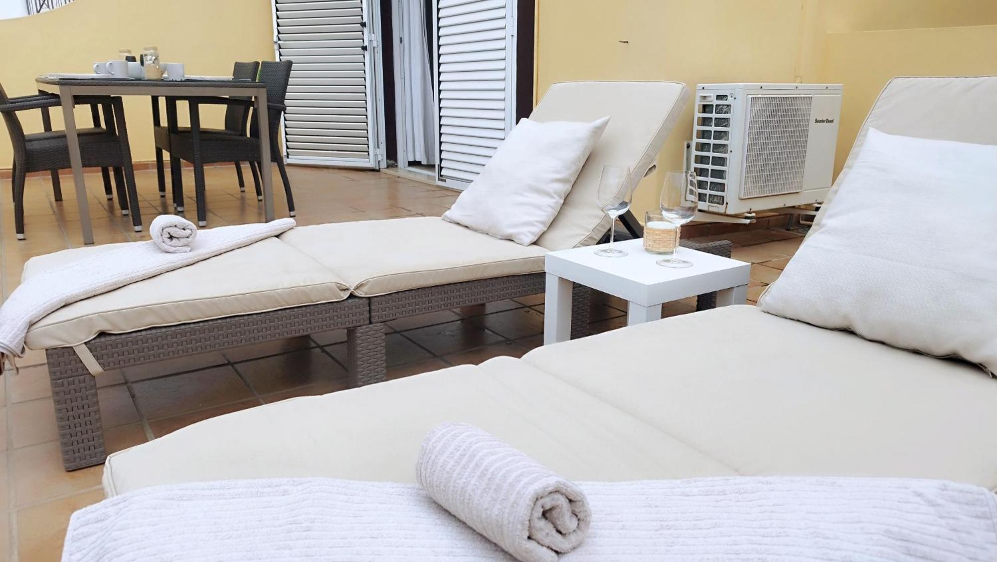 Charming & Sunny Apartment With Ocean View Адехе Екстериор снимка