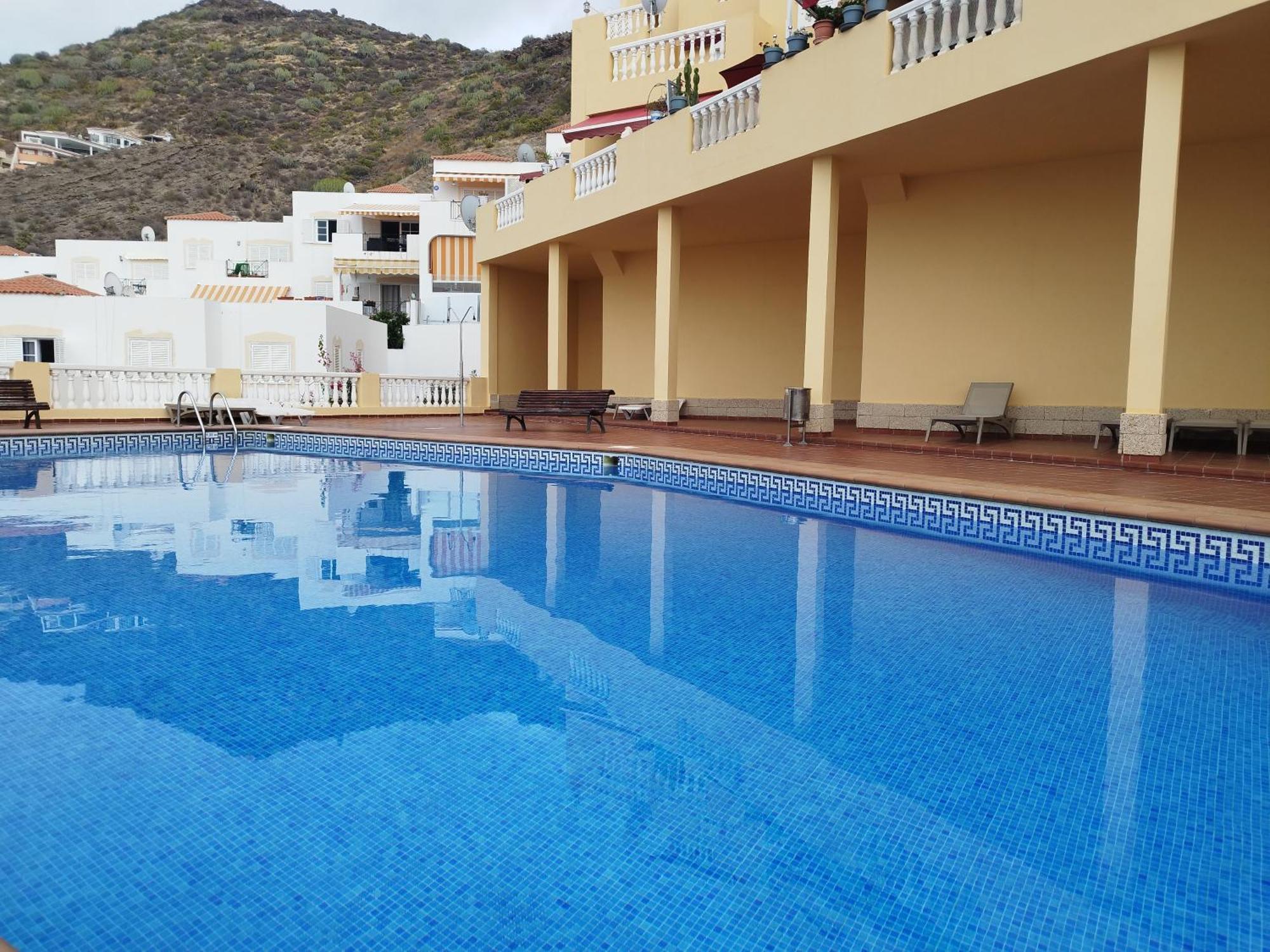 Charming & Sunny Apartment With Ocean View Адехе Екстериор снимка